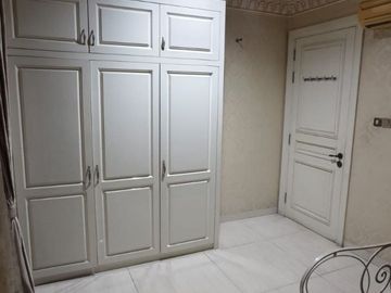 Dijual Cepat Rumah Sultan 3,5 Lantai Siap Huni SHM