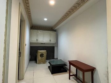 Dijual Cepat Rumah Sultan 3,5 Lantai Siap Huni SHM