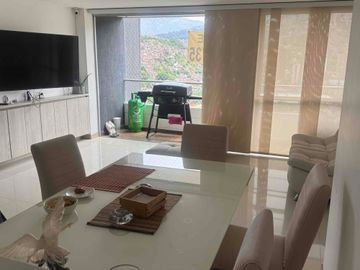 Venta apartamento Tierra Firme San Germán, 92 mts, $750 millones, piso alto vista panorámica.