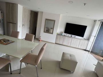Venta apartamento Tierra Firme San Germán, 92 mts, $750 millones, piso alto vista panorámica.