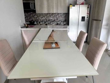 Venta apartamento Tierra Firme San Germán, 92 mts, $750 millones, piso alto vista panorámica.