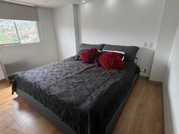 Venta apartamento Tierra Firme San Germán, 92 mts, $750 millones, piso alto vista panorámica.