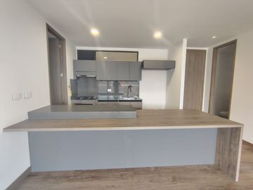 Apartamento en Arriendo en Los Balsos, El Poblado