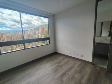Apartamento en Arriendo en Los Balsos, El Poblado