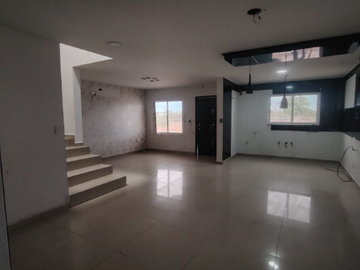 CASA DE ENTREGA INMEDIATA EN EL MUSEO DEL PLADO, PORGALEGRE, CULIACAN SINALOA