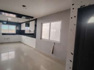 CASA DE ENTREGA INMEDIATA EN EL MUSEO DEL PLADO, PORGALEGRE, CULIACAN SINALOA