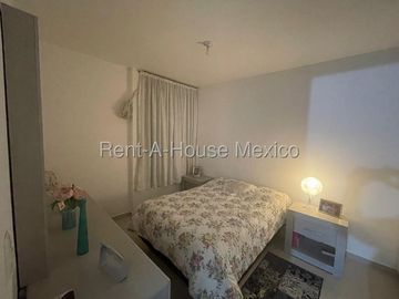 Casa en Venta en Zákia | 2 Recámaras y Amenidades JPC1111