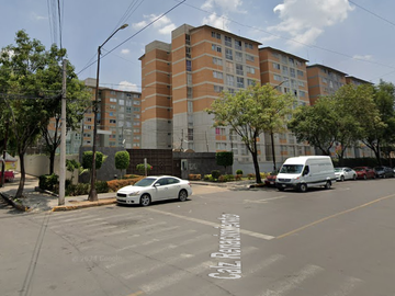 Av. Renacimiento 120, San Pedro Xalpa, Azcapotzalco, CDMX.