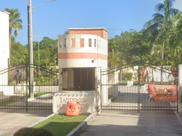 Venta Casa De la Costa, Los Corales, Cancún, Quintana Roo (GM)
