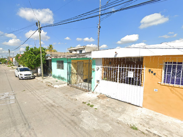 CASA EN REMATE BANCARIO- Héctor Victoria, Kanasín, Yuc.