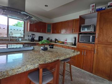 🏡 Gran Jardín | Impecable Estado y Gran Patio para Reuniones | Casa en Venta | León, Guanajuato