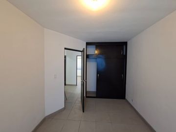 Casa renta área Blvd Insurgentes Fracc Punto Este Capistrano Tijuana