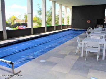 Pent House en renta con 4 Hab, 4 Baños en Santa Fe de Juriquilla, Queretaro, Mexico.