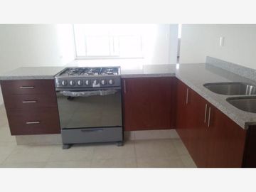 Departamento en  Renta, Zona Cholula, entre Periférico y Zavaleta, a 8 Min. de la UDLAP
