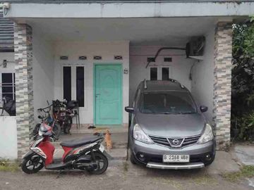 Rumah siap huni di villa rizki ilhami