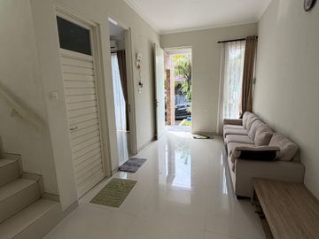 Rumah 2 Lantai Di Perumahan Sawojajar Kota Malang