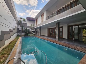 Rumah Mewah Private Pool HOOK Jalan Kaliurang
