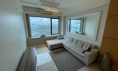 Modern 2BR Condo with Parking for Lease in Eastwood Parkview