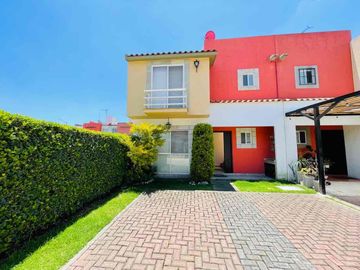 LINDA CASA EN VENTA VILLA TOSCANA II TOLUCA A 12 min AEROPUERTO DE TOLUCA Y 40 min CDMX