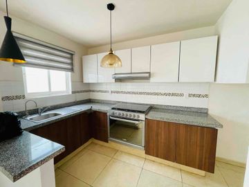 CASA EN VENTA VILLA TOSCANA III A 40 min CDMX Y 12 min AEROPUERTO DE TOLUCA