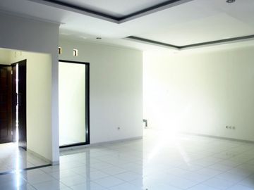 dijual rumah lokasi syp dago cigadung best price best view, murah banget!