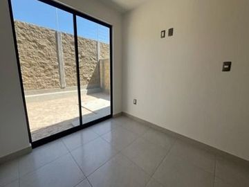 CASA EN RENTA EN EL FRACCIONAMIENTO CANDORA, EN LEON GUANAJUATO