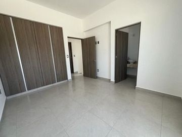 CASA EN RENTA EN EL FRACCIONAMIENTO CANDORA, EN LEON GUANAJUATO