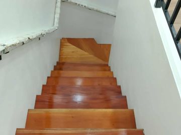 3 Storey 4 BR Townhouse For Sale in Roxas District Quezon City near Fishermall St. Luke's E. Rodriguez SD
