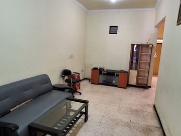 Disewakan Rumah Jl Simpang Darmo Permai Selatan