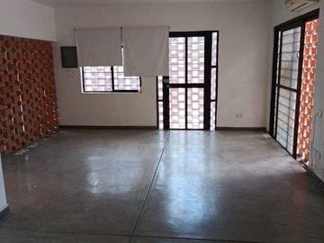 Local en renta, centro de San Pedro Garza García, Nuevo León