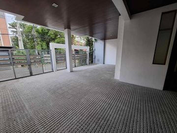 29M- FOR SALE BRANDNEW HOUSE & LOT w/ 4 BEDROOMS PLUS OFFICE ROOM, LOCATED IN HOLY SPIRIT QUEZON CITY