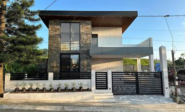 House and Lot For Sale in Tagaytay Manor Subd-MC