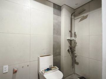 23M- FOR SALE SINGLE ATTACHED TOWNHOUSE w/ 3 BEDROOMS, FOR SALE IN  HOLY SPIRIT QUEZON CITY