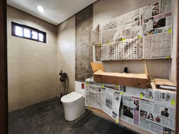 23M- FOR SALE SINGLE ATTACHED TOWNHOUSE w/ 3 BEDROOMS, FOR SALE IN  HOLY SPIRIT QUEZON CITY