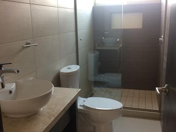 Venta Casa de 3 niveles