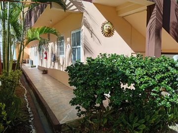 ESTUDIO AMUEBLADO EN EJIDO SUR – PLANTA BAJA – CALLE 3