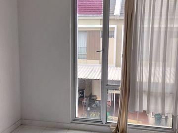 Jual CEPAT Rumah kecil minimalis di MALIBU, Gading Serpong, Tangerang - 2 kamar tidur  2 kamar mandi