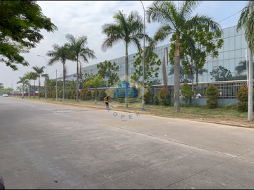 Pabrik dikawasan Industri Modern Cikande Serang, Banten