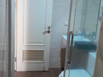 Disewakan Rumah Furnished Termurah di Green Lake City Cluster West Europe Uk 6×15 (Umi108)
