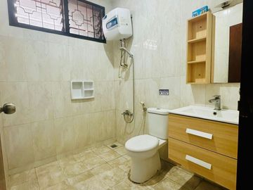 Disewakan Rumah Siap Huni Area Selong 3BR