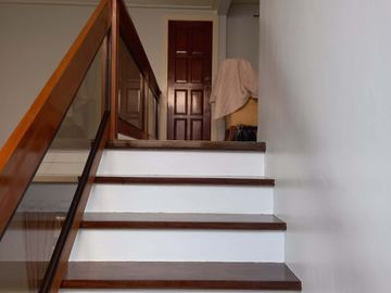 Pre-Owned House and Lot For Sale in Country Homes 3 Subd in Tagaytay City-MC