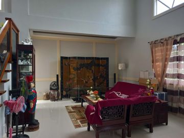 Pre-Owned House and Lot For Sale in Country Homes 3 Subd in Tagaytay City-MC