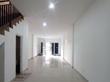 Dijual Cepat Ruko Market Boulevard