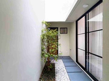 [DISKON 300 Jtan] Rumah Grand Wisata Modern Mediteranian, Bekasi