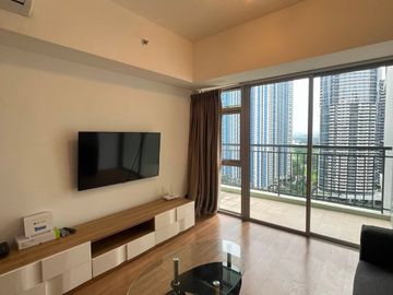 Verve Residences Bgc Taguig Condo For Rent 2 Bedroom with Balcony