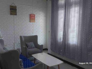 dijual rumah full furnished di Jambangan Surabaya selatan