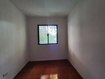For Sale! Fairmont Park North Fairview Brandnew Townhouse -AJCF