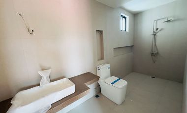 5 Bedroom Brand-New Semi Furnished House and Lot with Pool and Elevator for Sale in BF Homes Parañaque