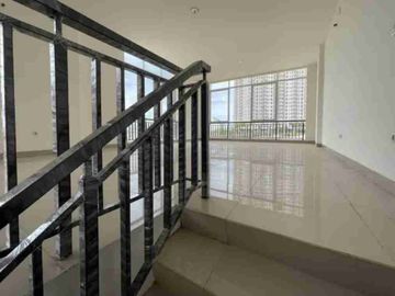 Ruko La Raviera Pik 2 Siap Huni 3,5 Lantai Posisi Hoek