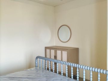 Full Furnish Apartemen The Accent ddi Bintaro Dekat Rumah Sakit